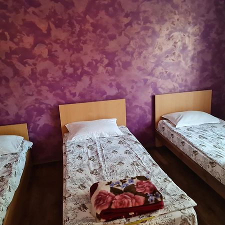 Cazare Vio Otel Kaloşvar Dış mekan fotoğraf