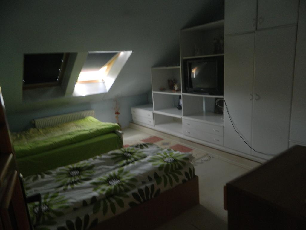 Cazare Vio Otel Kaloşvar Dış mekan fotoğraf